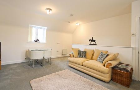 2 bedroom Flat to let in Carr Brook Way, Melbourne, DE73