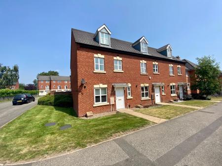 4 bedroom Terraced House to let in Ashby Road, Coalville, LE67