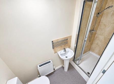 3 bedroom Terraced House to let in Lillehammer Drive, Coalville, LE67