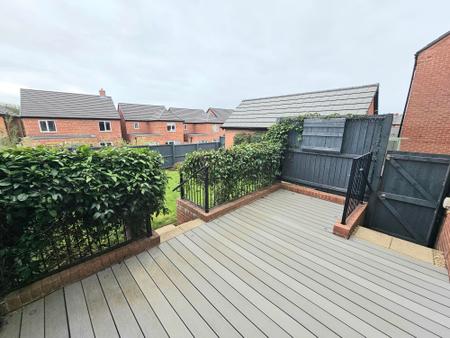 3 bedroom Semi-detached house to let in Citron Avenue, Coalville, LE67