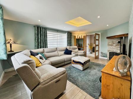 5 bedroom Detached house for sale in 12 Thistleton Lane, South Witham, Grantham, NG33