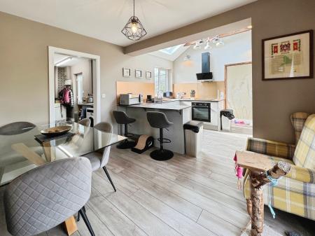 5 bedroom Detached house for sale in 12 Thistleton Lane, South Witham, Grantham, NG33