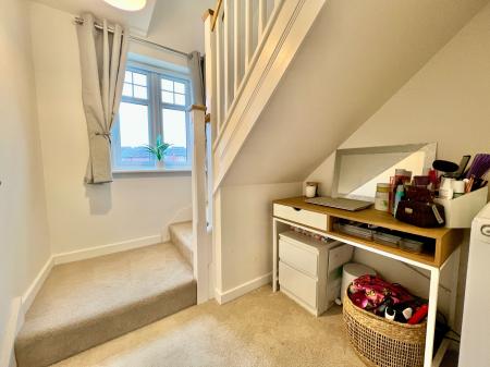 3 bedroom Semi-detached house for sale in Arundel Drive, Grantham, NG31