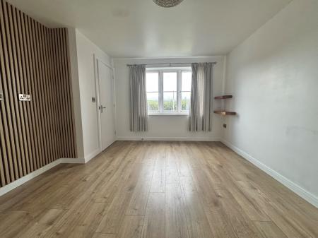 4 bedroom Detached house for sale in Balmoral Drive, Grantham, NG31