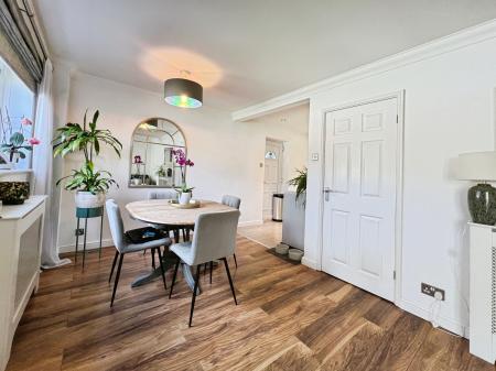 3 bedroom Detached house for sale in Baysdale Grove, Grantham, NG31