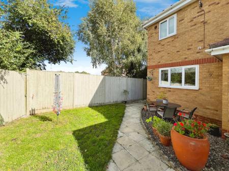 3 bedroom Detached house for sale in Baysdale Grove, Grantham, NG31