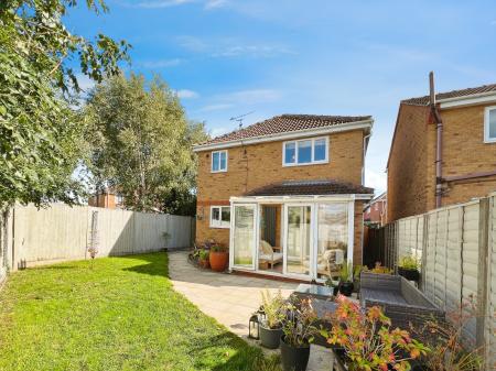 3 bedroom Detached house for sale in Baysdale Grove, Grantham, NG31