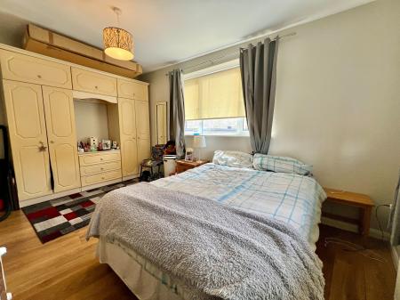 1 bedroom Flat for sale in Castlegate, Grantham, NG31