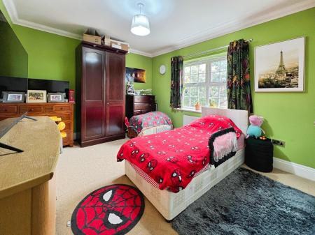 4 bedroom Detached house for sale in Cold Harbour Lane, Grantham, NG31