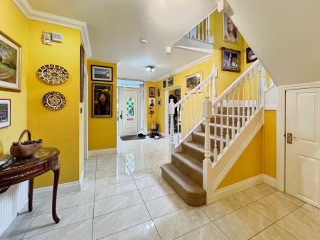 4 bedroom Detached house for sale in Cold Harbour Lane, Grantham, NG31