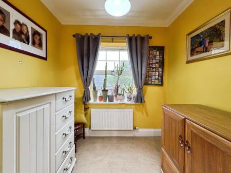 4 bedroom Detached house for sale in Cold Harbour Lane, Grantham, NG31