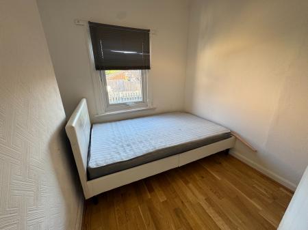 2 bedroom Terraced House for sale in Dudley Road, Grantham, NG31