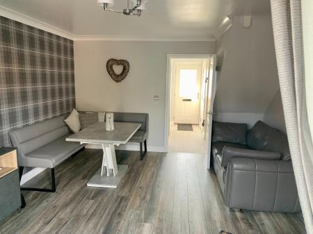 3 bedroom Town house for sale in Ermine Street, Ancaster, Grantham, NG32