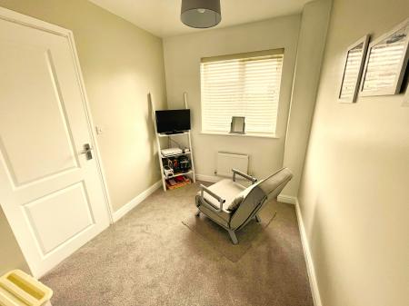 3 bedroom Town house for sale in Ermine Street, Ancaster, Grantham, NG32