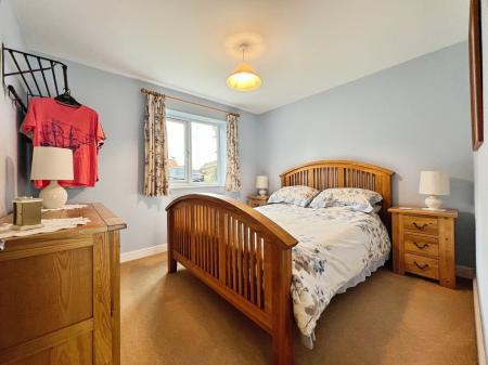 4 bedroom Bungalow for sale in Ermine Street, Ancaster, Grantham, NG32