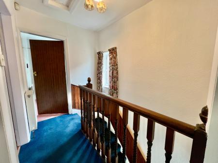 2 bedroom Semi-detached house for sale in Harlaxton Road, Grantham, NG31
