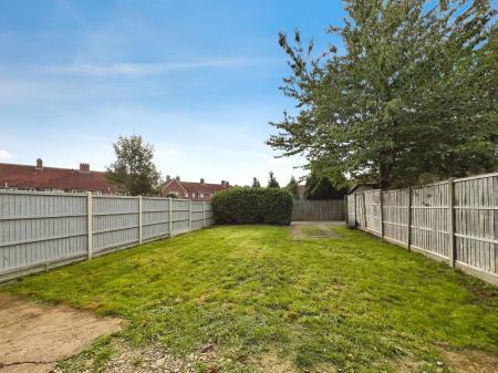 3 bedroom Terraced House for sale in Harrowby Lane, Grantham, NG31