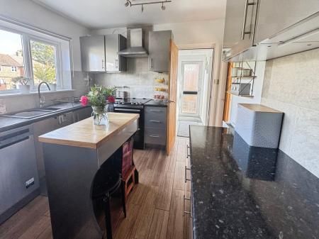 3 bedroom Semi-detached house for sale in Harrowby Lane, Grantham, NG31