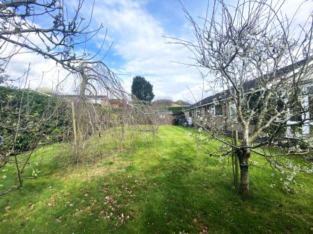 2 bedroom Detached bungalow for sale in Hillside Drive, Grantham, NG31