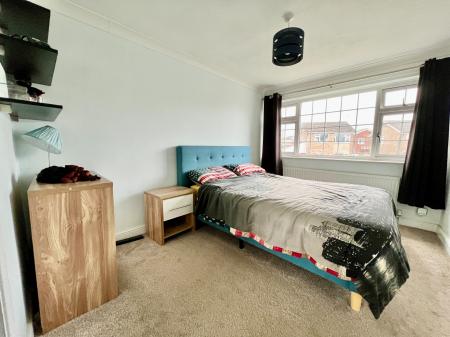 3 bedroom Detached house for sale in Kenilworth Road, Grantham, NG31