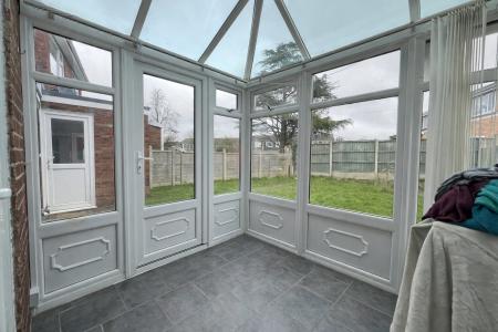 3 bedroom Detached house for sale in Kenilworth Road, Grantham, NG31