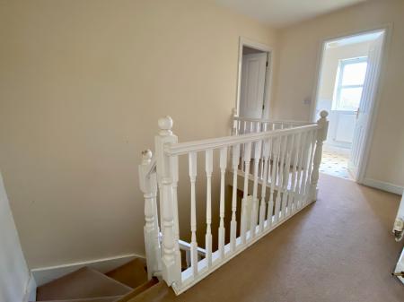 4 bedroom Detached house for sale in Langford Gardens, Grantham, NG31
