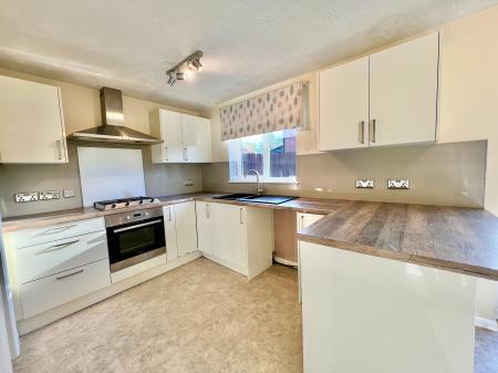 4 bedroom Detached house for sale in Lindisfarne Way, Grantham, NG31