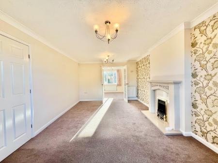 4 bedroom Detached house for sale in Lindisfarne Way, Grantham, NG31