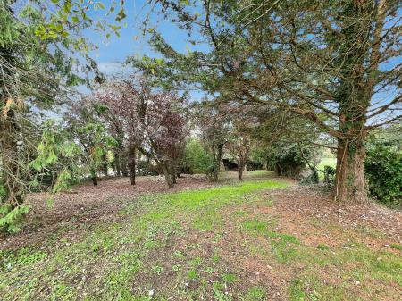 4 bedroom Detached house for sale in Main Street, Foston, Grantham, NG32