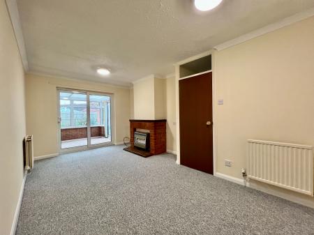 2 bedroom Detached bungalow for sale in Manchester Way, Grantham, NG31