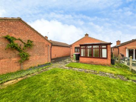 2 bedroom Detached bungalow for sale in Manchester Way, Grantham, NG31