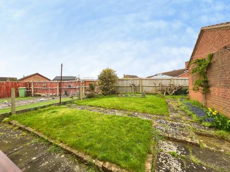 2 bedroom Detached bungalow for sale in Manchester Way, Grantham, NG31