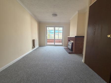 2 bedroom Detached bungalow for sale in Manchester Way, Grantham, NG31