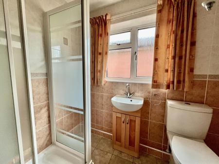 2 bedroom Detached bungalow for sale in Manchester Way, Grantham, NG31