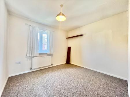 2 bedroom Flat for sale in Ormonde Close, Grantham, NG31