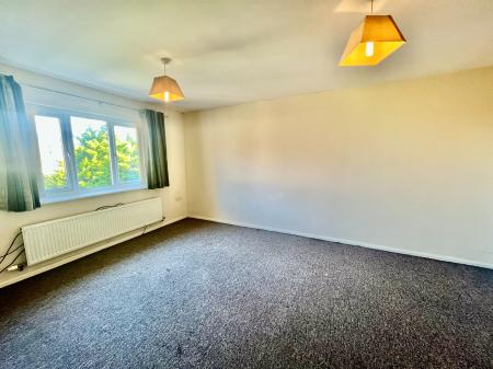 2 bedroom Flat for sale in Ormonde Close, Grantham, NG31