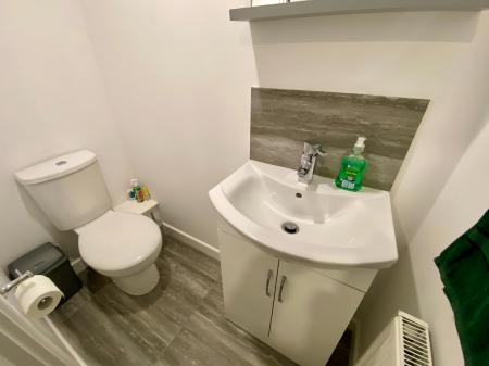 3 bedroom Semi-detached house for sale in Saltersford Grove, Grantham, NG31