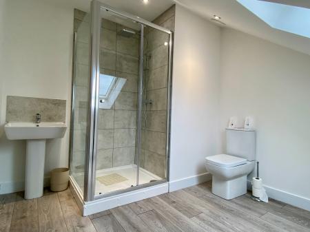 4 bedroom Semi-detached house for sale in Sedgebrook Road, Allington, NG32