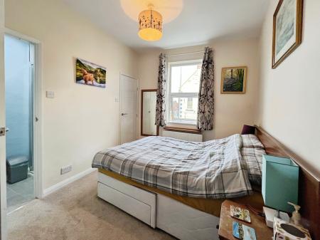 2 bedroom Terraced House for sale in Springfield Road, Grantham, NG31