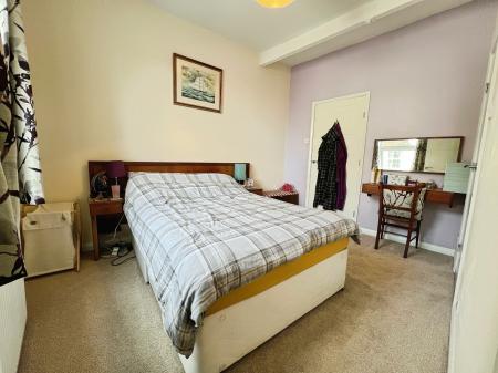 2 bedroom Terraced House for sale in Springfield Road, Grantham, NG31