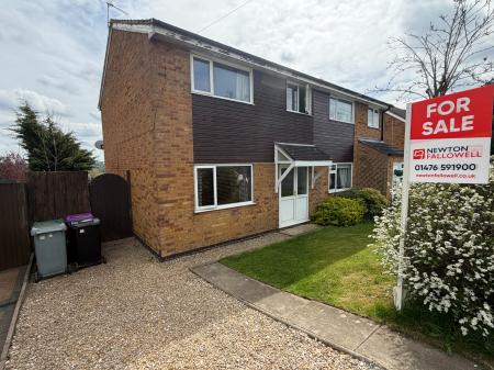 Stephenson Avenue, Gonerby Hill Foot, Grantham, NG31