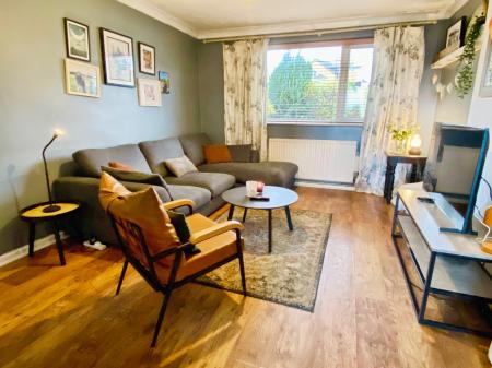 3 bedroom Semi-detached house for sale in Stephenson Avenue, Gonerby Hill Foot, Grantham, NG31