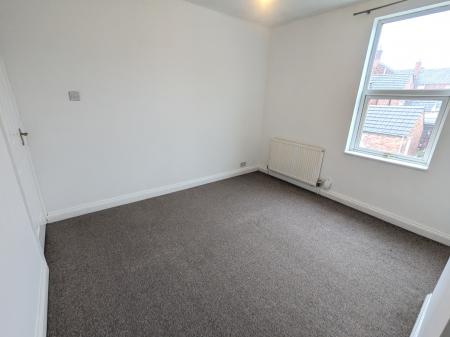 3 bedroom Terraced House for sale in Stuart Street, Grantham, NG31