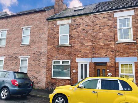 3 bedroom Terraced House for sale in Stuart Street, Grantham, NG31