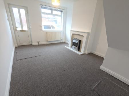 3 bedroom Terraced House for sale in Stuart Street, Grantham, NG31