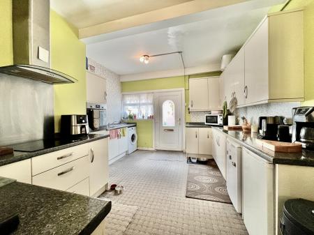 3 bedroom Flat for sale in The Old Stables, Brewery Hill, Grantham, NG31