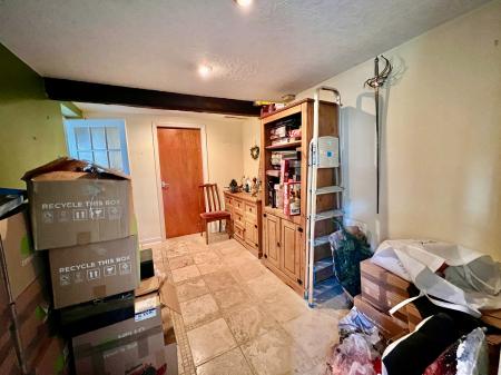 3 bedroom Flat for sale in The Old Stables, Brewery Hill, Grantham, NG31