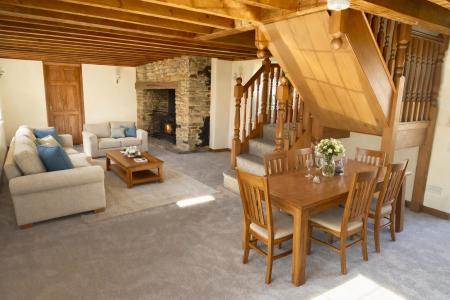 3 bedroom Cottage for sale in Village Street, Oasby, Grantham, NG32