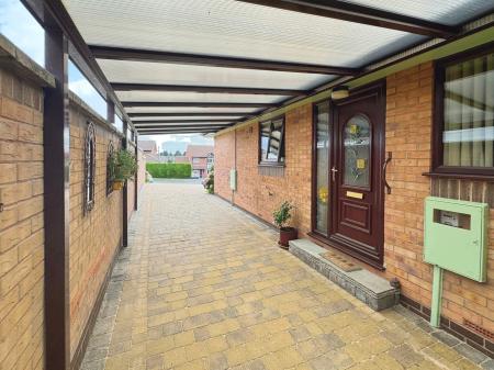 3 bedroom Bungalow for sale in Worcester Road, Grantham, NG31