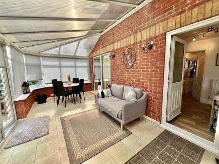 4 bedroom Detached house for sale in Worcester Road, Grantham, NG31